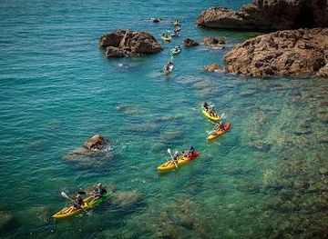 france/montpellier/attraction/kayakmed