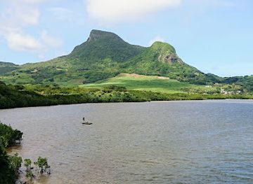 mauritius/plaines-wilhems/attraction/dutch-first-landing
