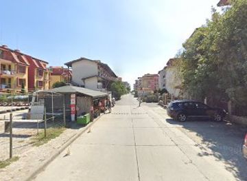 bulgaria/nessebar/attraction/grandma-s-bush