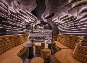 poland/krakow/attraction/choice-club