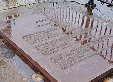 united-kingdom/cardiff/attraction/cargoes-poem