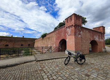 poland/lubusz-land/attraction/muzeum-twierdzy-kostrzyn
