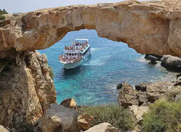 Blue Lagoon dive site (Cap. Panikkos)