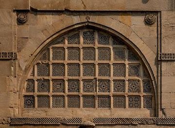 india/ahmedabad/attraction/sidi-saiyyed-mosque