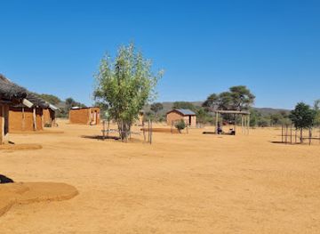 namibia/outjo/attraction/ombu-village