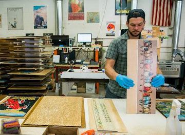 colorado/estes-park/attraction/liberty-puzzles-factory-tours