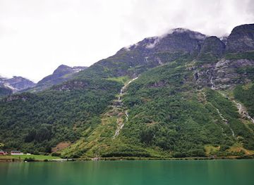 norway/sogn-og-fjordane/attraction/oldevatnet