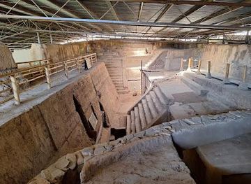 guatemala/guatemala-city/attraction/archaeological-center-kaminaljuyu