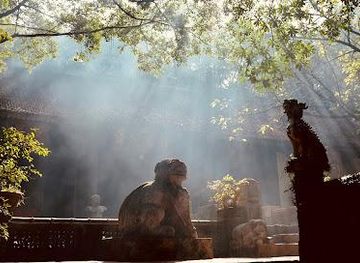 vietnam/hanoi/attraction/thanh-chuong-s-viet-palace