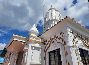 trinidad-and-tobago/pitch-lake/attraction/krishna-mandir