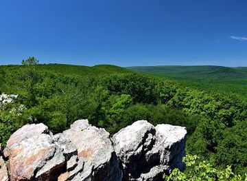 pennsylvania/appalachian-mountains/attraction/pine-grove-furnace-state-park