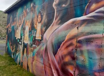 iceland/snafellsjokull-national-park/attraction/murals-of-rif