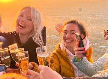 mexico/mexico-city/attraction/sky-balloons-mexico-vuelos-en-globo-teotihuacan