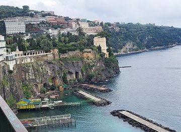 italy/sorrento/attraction/villa-comunale-di-sorrento