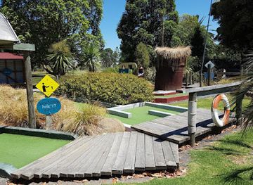 new-zealand/gisborne/attraction/putt-putt-35