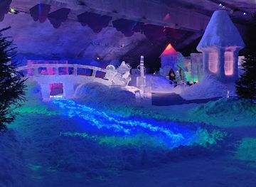 finland/savo/attraction/moomin-ice-cave