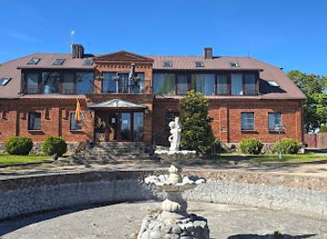 lithuania/kaunas-region/attraction/satiju-manor