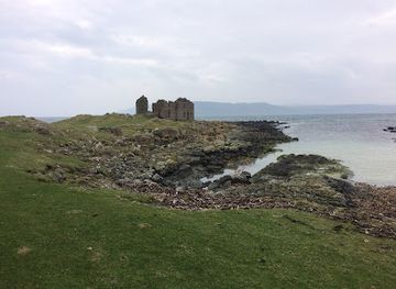 ireland/causeway-coastal-route/attraction/rue-point-lighthouse