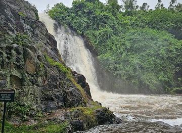 uganda/kampala/attraction/ssezibwa-falls