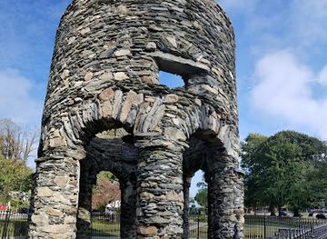 rhode-island/narragansett-bay/attraction/newport-windmill-tower