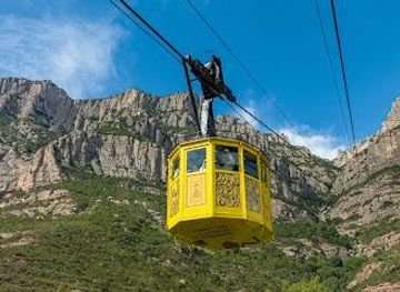 spain/barcelona/attraction/funicular-aeri-de-montserrat