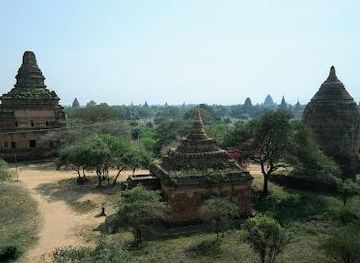 myanmar-burma/bagan/attraction/nat-hlaung-kyaung