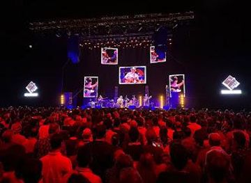 india/mumbai/attraction/mehboob-studios