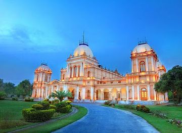 pakistan/northern-punjab/attraction/noor-mahal
