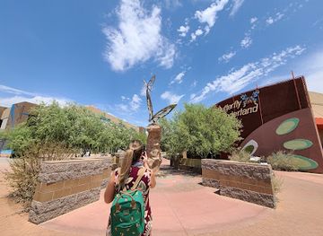 arizona/phoenix/attraction/arizona-boardwalk