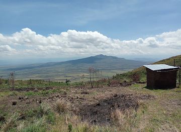 kenya/mount-longonot/attraction/mawingu-camp-kenya