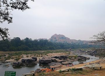 india/hampi/attraction/hampi-hidden-river-crossing