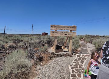 Shoshone Ice Caves