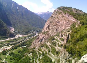 france/meribel/attraction/lacets-de-montvernier