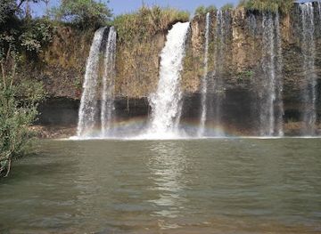 nigeria/kajuru-castle/attraction/matsirga-attat-waterfalls