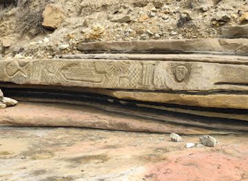 portugal/ericeira/attraction/rock-art
