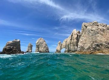mexico/los-cabos/attraction/cabo-paradise-tours