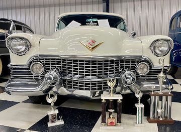 pennsylvania/allegheny-national-forest/attraction/greenberg-cadillac-museum