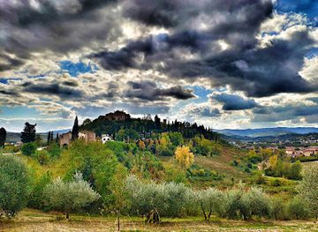 italy/tuscany/attraction/canonica-hill-park