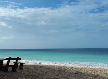 philippines/pagudpud/attraction/pagudpud-beach