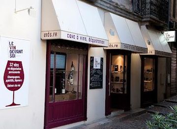 france/nimes/attraction/le-vin-devant-soi