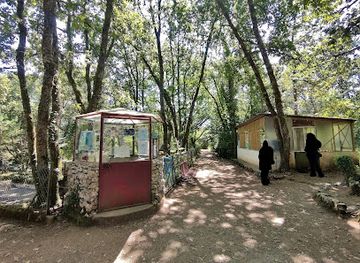 france/poitou-charentes/attraction/caves-queroy