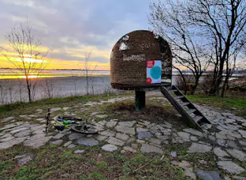 Shelter for birdwatching