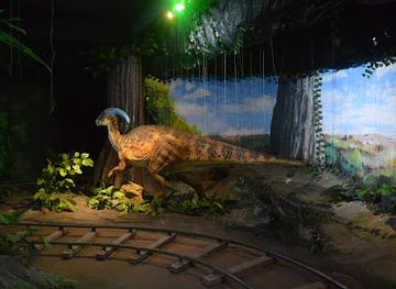 indonesia/yogyakarta/prawirotaman/attraction/dino-adventure