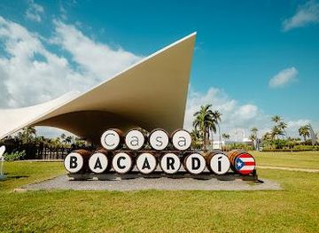 puerto-rico/luquillo/attraction/casa-bacardi