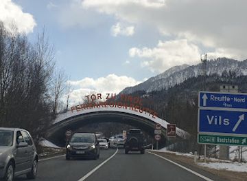 germany/fussen/attraction/tor-zu-tirol