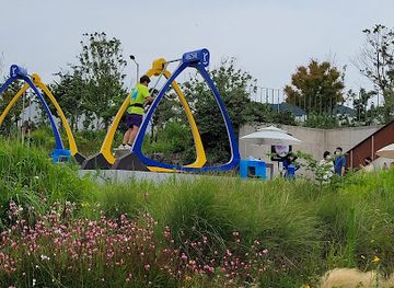 south-korea/jeju-city/aewol/attraction/9-81-park-jeju