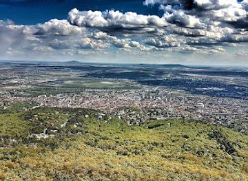 hungary/pecs/attraction/pecs-tv-tower