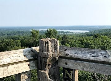 wisconsin/ice-age-trail/attraction/lapham-peak-observation-tower