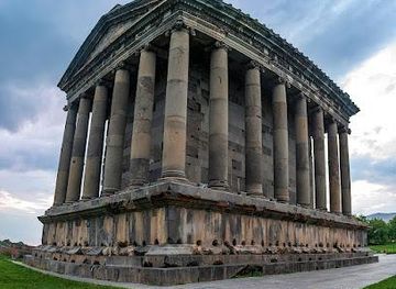 armenia/tsaghkadzor/attraction/pagan-temple-of-garni
