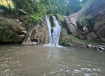 iraq/sulaymaniyah-governorate/attraction/chapachnara-waterfall